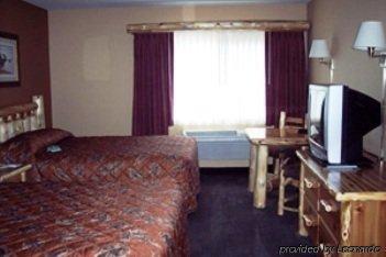 Pine Peaks Lodge & Suites Cross Lake Ruang foto